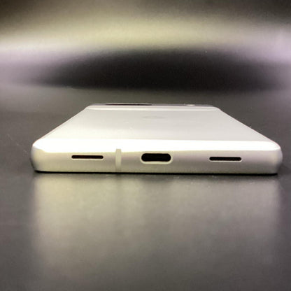 【全額返金保証】【最速発送】Google Pixel 7a 128GB スノー docomo SIMフリー G82U8 白ロム 美品 動作確認済