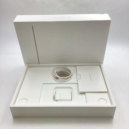 【全額返金保証】【最速発送】Apple MacBook Air 13.6インチ 2025 Apple M4 16GB SSD 512GB シルバー 100% 美品 動作確認済
