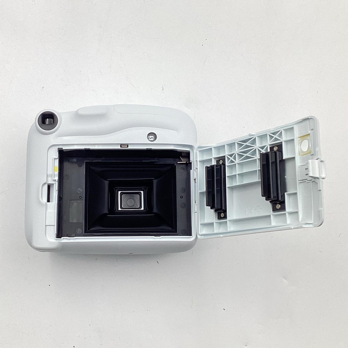 【全額返金保証】【最速発送】FUJIFILM instax mini 11 チェキ [アイスホワイト] 超美品 動作確認済