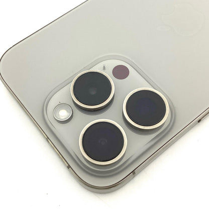 【全額返金保証】【最速発送】Apple iPhone iPhone 15 Pro 256GB ナチュラルチタニウム au 動作確認済 87%