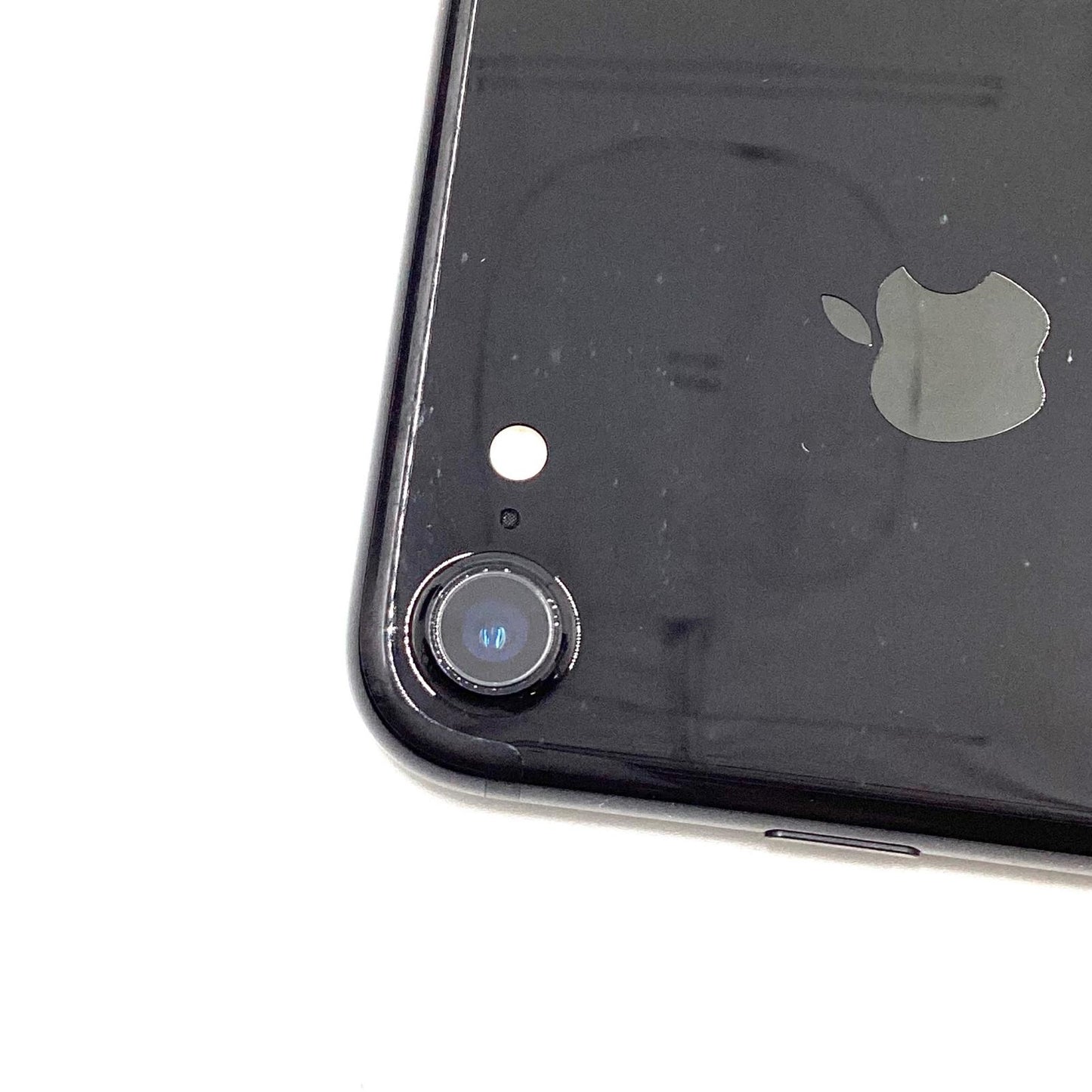 【全額返金保証】【最速発送】Apple iPhone iPhone 7 128GB ジェットブラック au SIMフリー 白ロム 動作確認済 79%