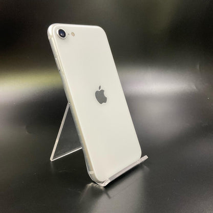 【全額返金保証】【最速発送】Apple iPhone iPhone SE（第2世代） 64GB ホワイト au 白ロム 動作確認済 78%