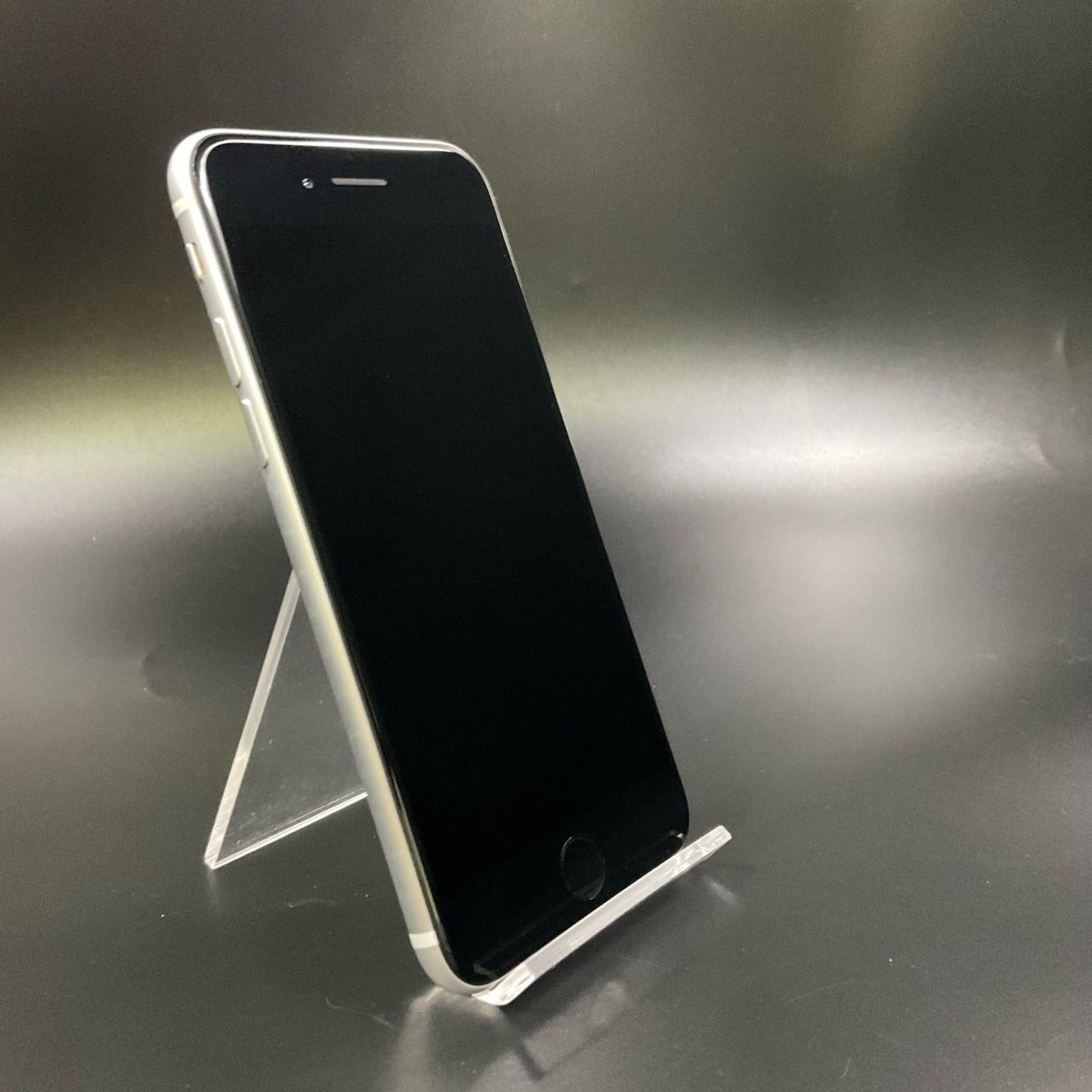 【全額返金保証】【最速発送】Apple iPhone iPhone SE（第2世代） 64GB ホワイト au 白ロム 動作確認済 78%