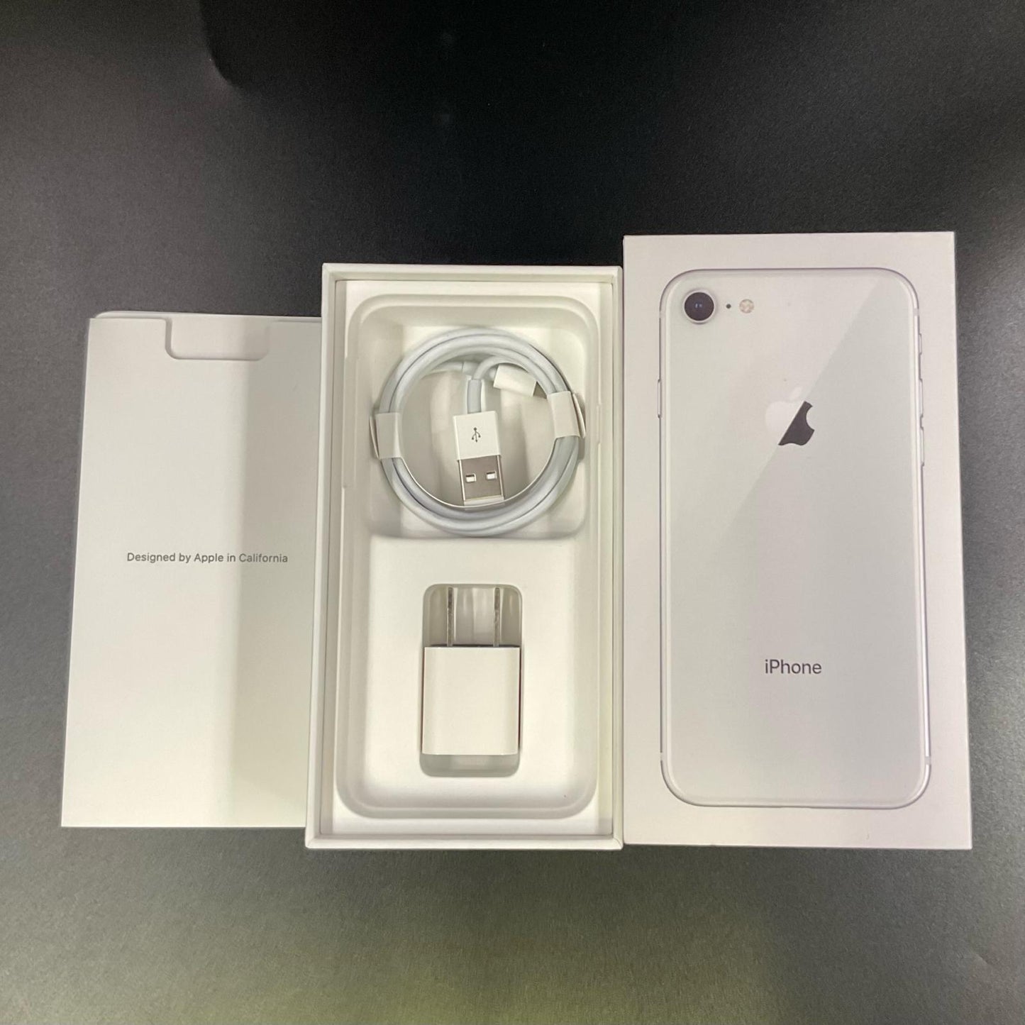 【全額返金保証】【最速発送】Apple iPhone iPhone SE（第2世代） 64GB ホワイト au 白ロム 動作確認済 78%