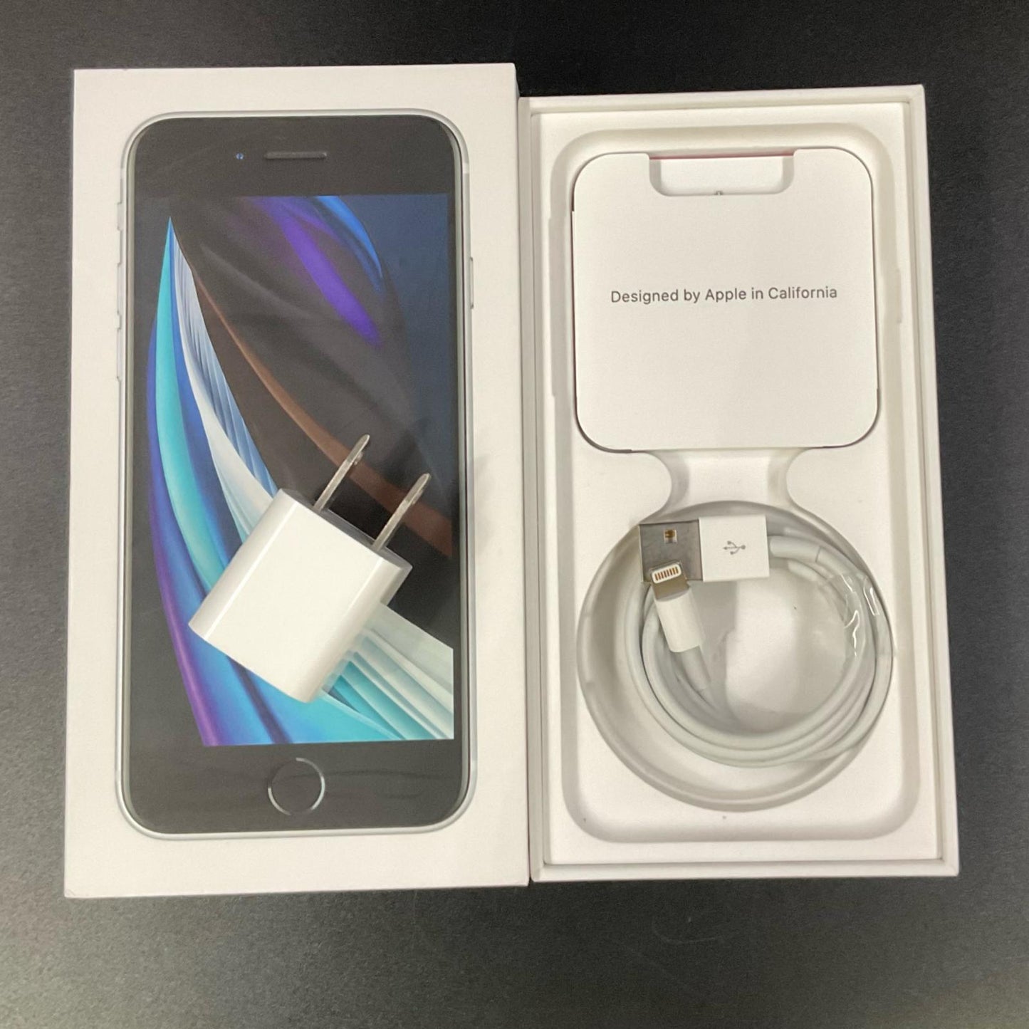 【全額返金保証】【最速発送】Apple iPhone iPhone SE（第2世代） 64GB ホワイト SIMフリー 白ロム 動作確認済 76%