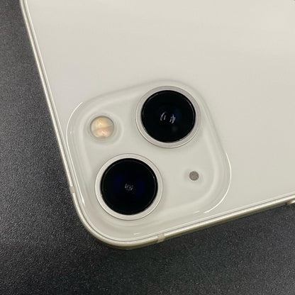 【全額返金保証】【最速発送】Apple iPhone iPhone 13 256GB スターライト docomo SIMフリー 白ロム 動作確認済 83%