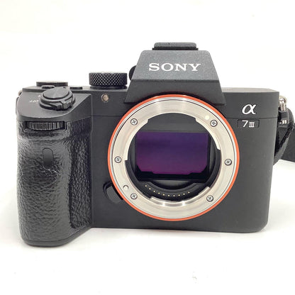 【全額返金保証】【最速発送】Sony デジタル一眼 α7 III ILCE-7M3 ボディ ブラック 動作確認済