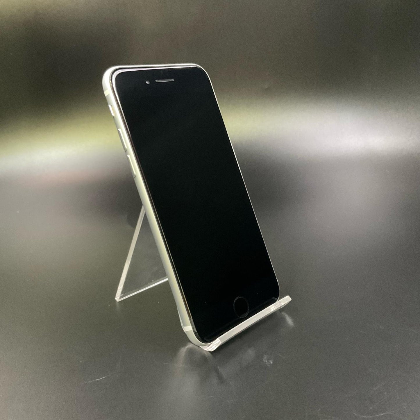 【全額返金保証】【最速発送】Apple iPhone iPhone SE（第2世代） 64GB ホワイト SIMフリー 動作確認済 84%