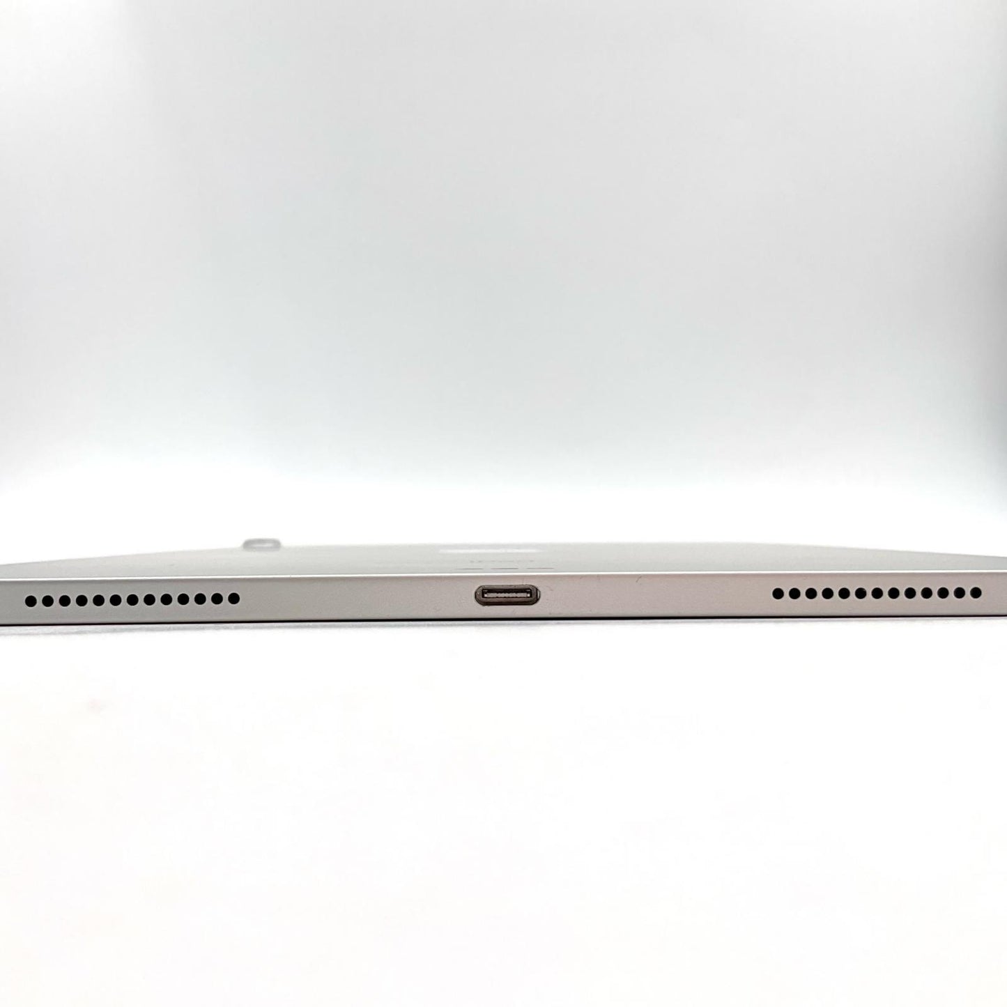 【最速発送】Apple iPad Pro 11インチ 256GB シルバー Wi-Fi【難有】