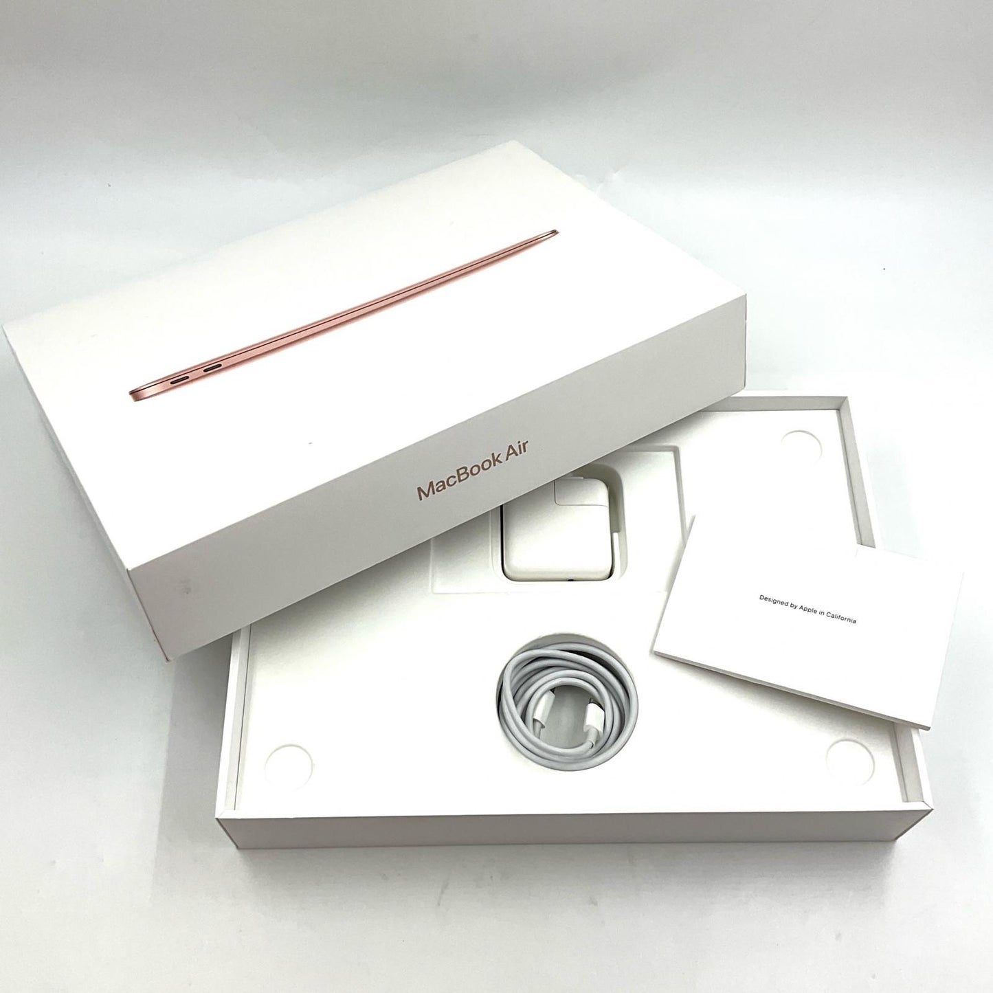 【全額返金保証】【最速発送】Apple MacBook Air 13..3インチ 2020 M1 8GB 256GB ゴールド 100% 動作確認済