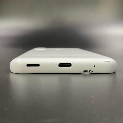 【全額返金保証】【最速発送】富士通 arrows We 64GB ホワイト docomo SIMフリー F-51B 白ロム 動作確認済