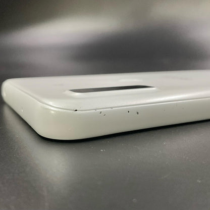 【全額返金保証】【最速発送】富士通 arrows We 64GB ホワイト docomo SIMフリー F-51B 白ロム 動作確認済