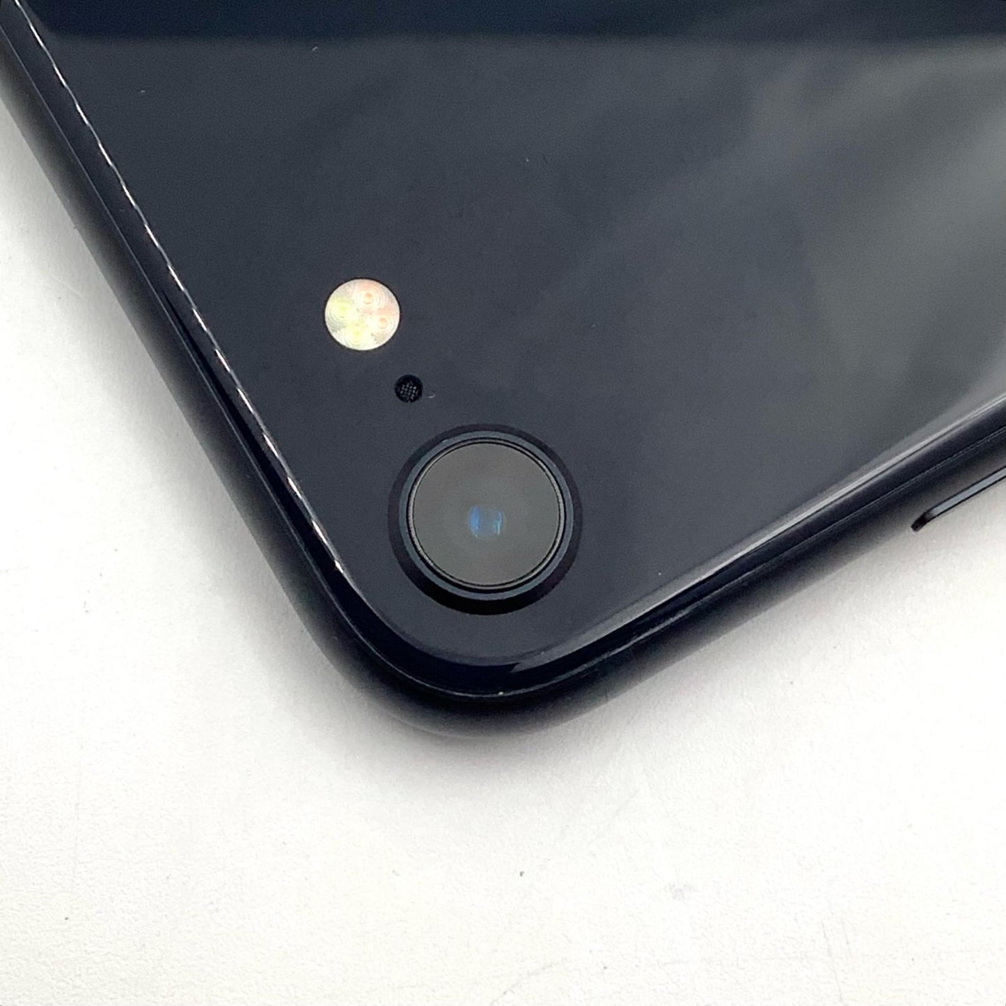 【全額返金保証】【最速発送】Apple iPhone iPhone SE（第3世代） 64GB ミッドナイト au 白ロム 動作確認済 100%