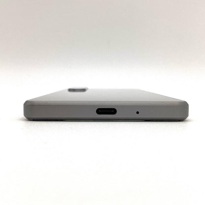【全額返金保証】【最速発送】Sony Xperia 1 III 256GB グレイ docomo SIMフリー 白ロム 美品 動作確認済