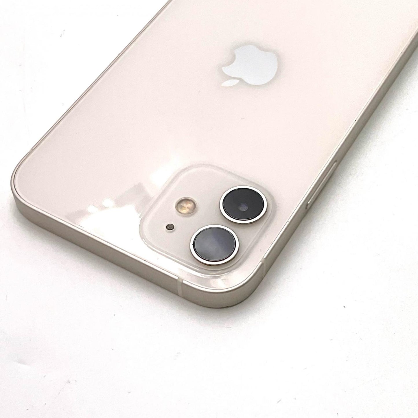 【最速発送】Apple iPhone iPhone 12 128GB ホワイト docomo 白ロム【難有】 100%