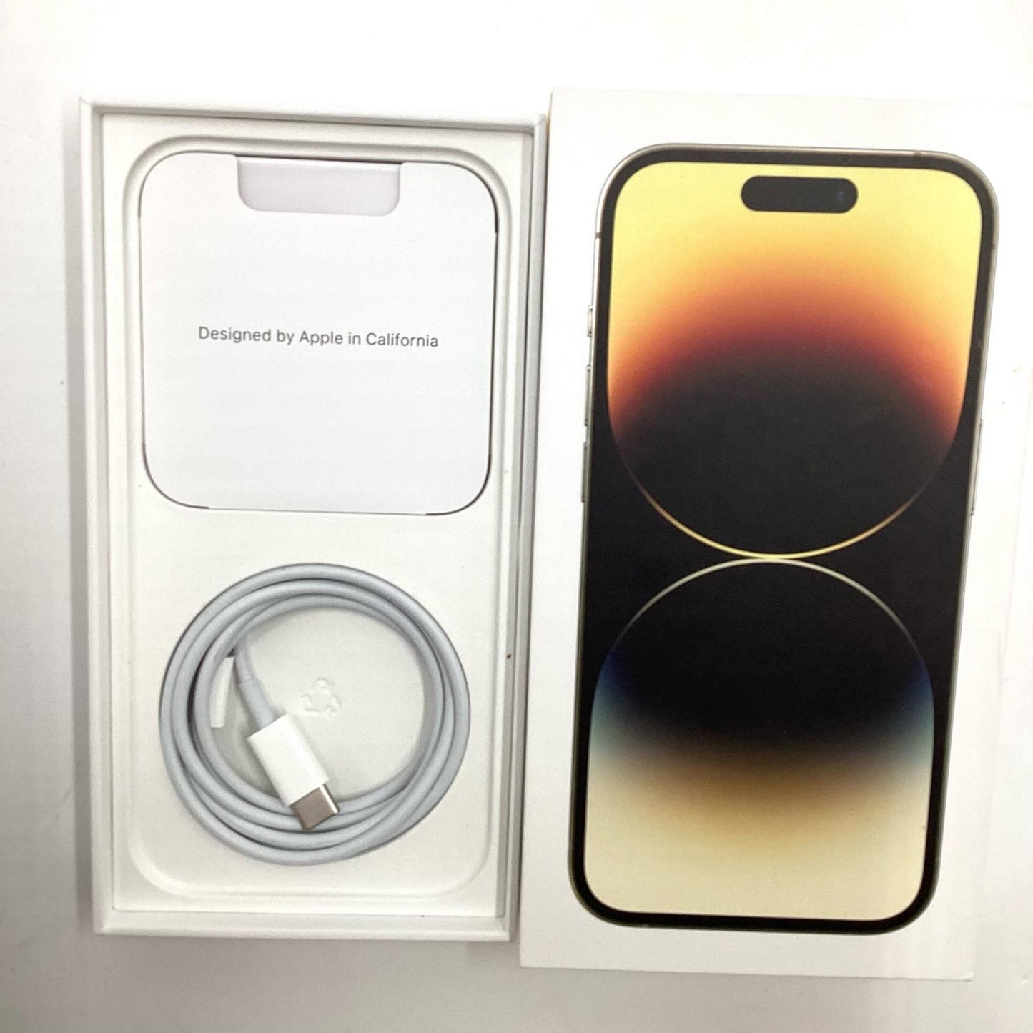 【全額返金保証】【最速発送】Apple iPhone iPhone 14 Pro 256GB ゴールド docomo 白ロム 動作確認済 82%