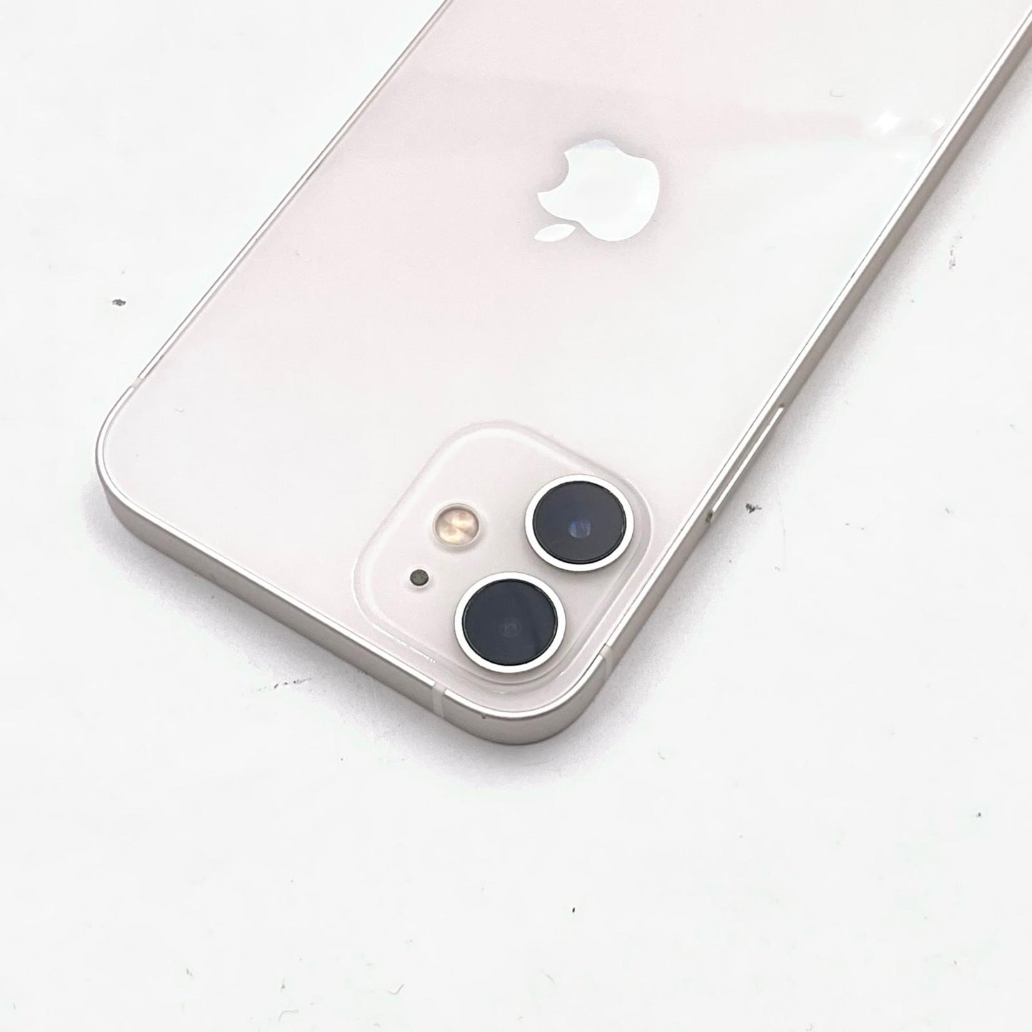 【全額返金保証】【最速発送】Apple iPhone iPhone 12 mini 128GB ホワイト docomo SIMフリー 白ロム 動作確認済 75%