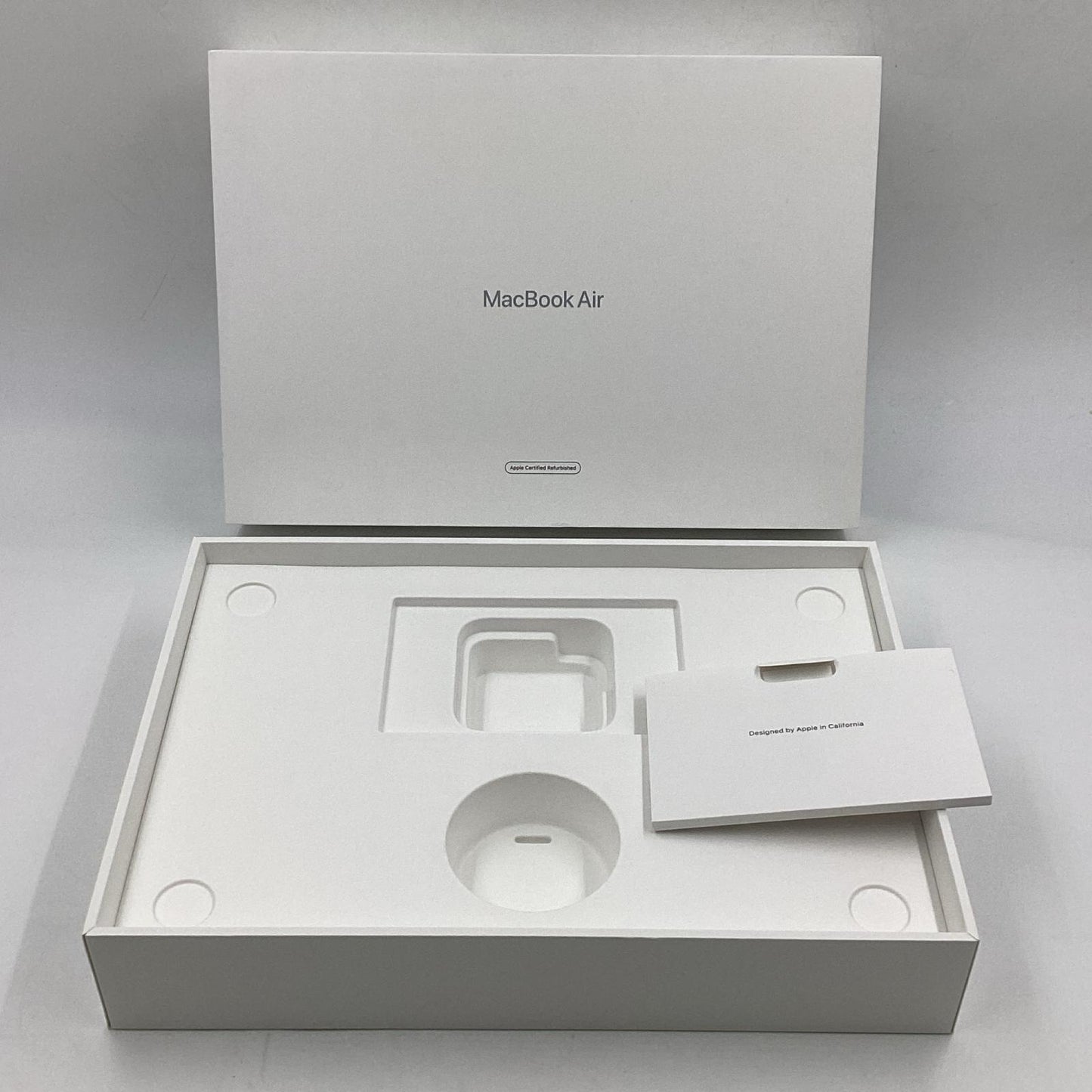 【全額返金保証】【最速発送】Apple MacBook Air 13.3インチ 2020 Apple M1 8GB SSD 256GB シルバー 93.2% 動作確認済