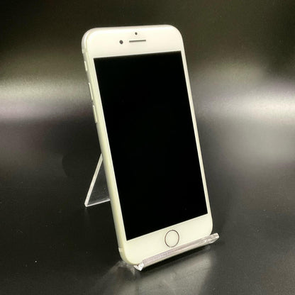 【全額返金保証】【最速発送】Apple iPhone iPhone 8 64GB シルバー docomo 白ロム 美品 動作確認済 90%