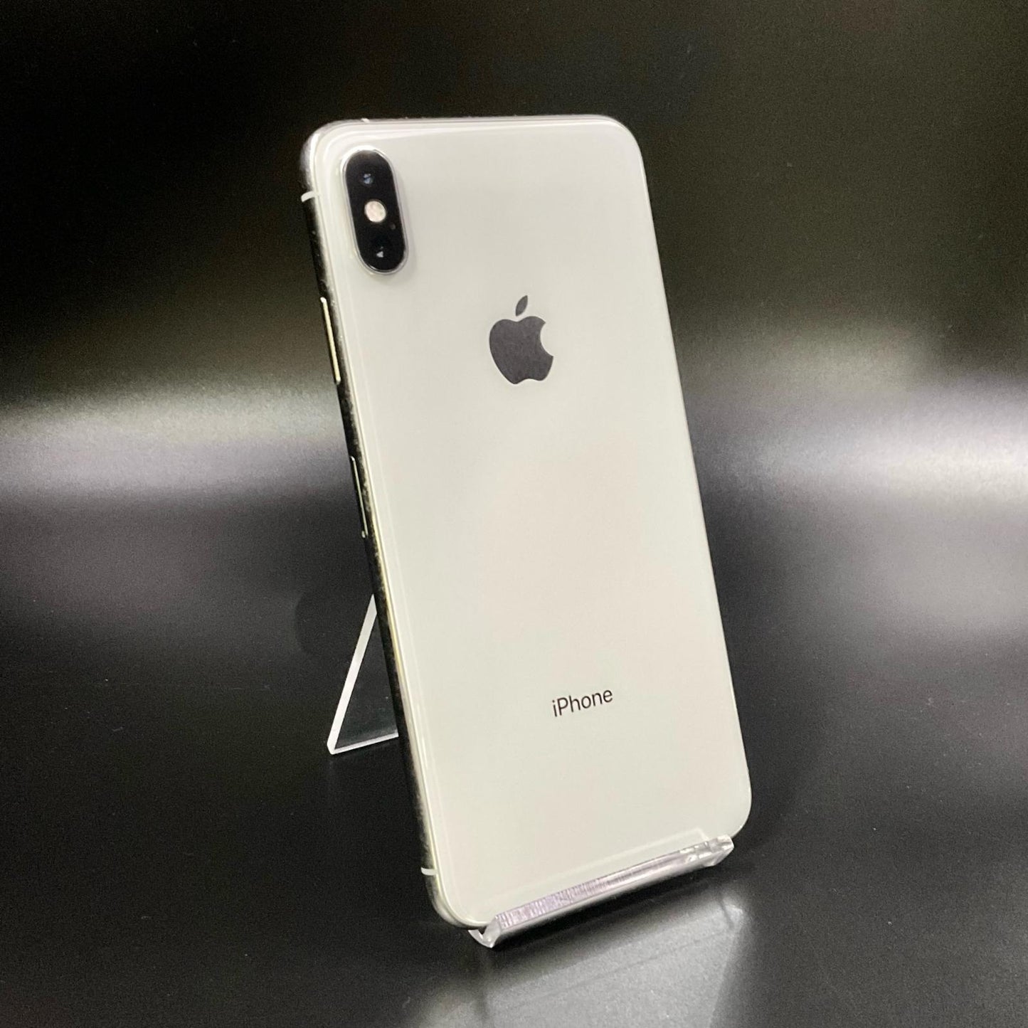 【最速発送】Apple iPhone iPhone XS Max 64GB シルバー docomo 白ロム【難有】 74%