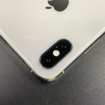 【最速発送】Apple iPhone iPhone XS Max 64GB シルバー docomo 白ロム【難有】 74%