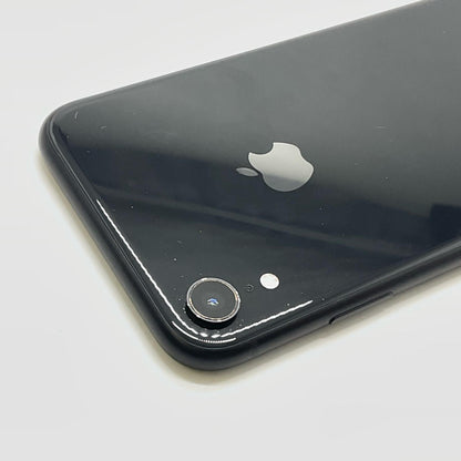 【全額返金保証】【最速発送】Apple iPhone iPhone XR 64GB ブラック au 白ロム 動作確認済 74%