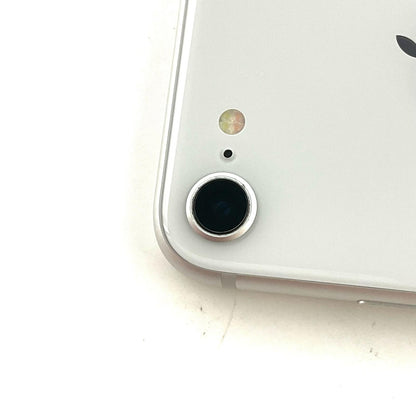 【全額返金保証】【最速発送】Apple iPhone iPhone 8 64GB シルバー docomo SIMフリー 白ロム 動作確認済 92%