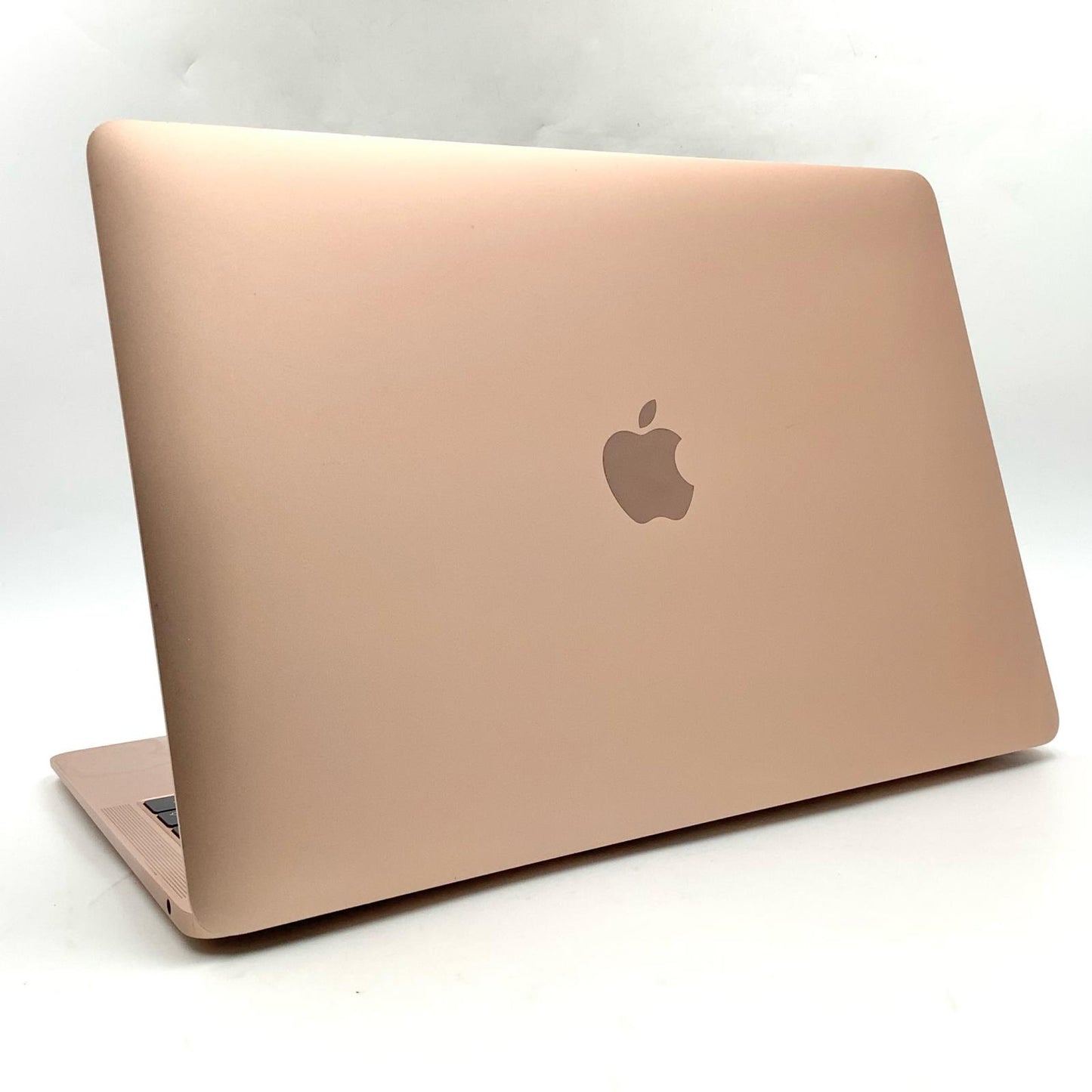 【全額返金保証】【最速発送】Apple MacBook Air 13.3インチ 2018 1.6GHz デュアルコア Intel Core i5 16GB SSD 256GB ゴールド 69% 動作確認済