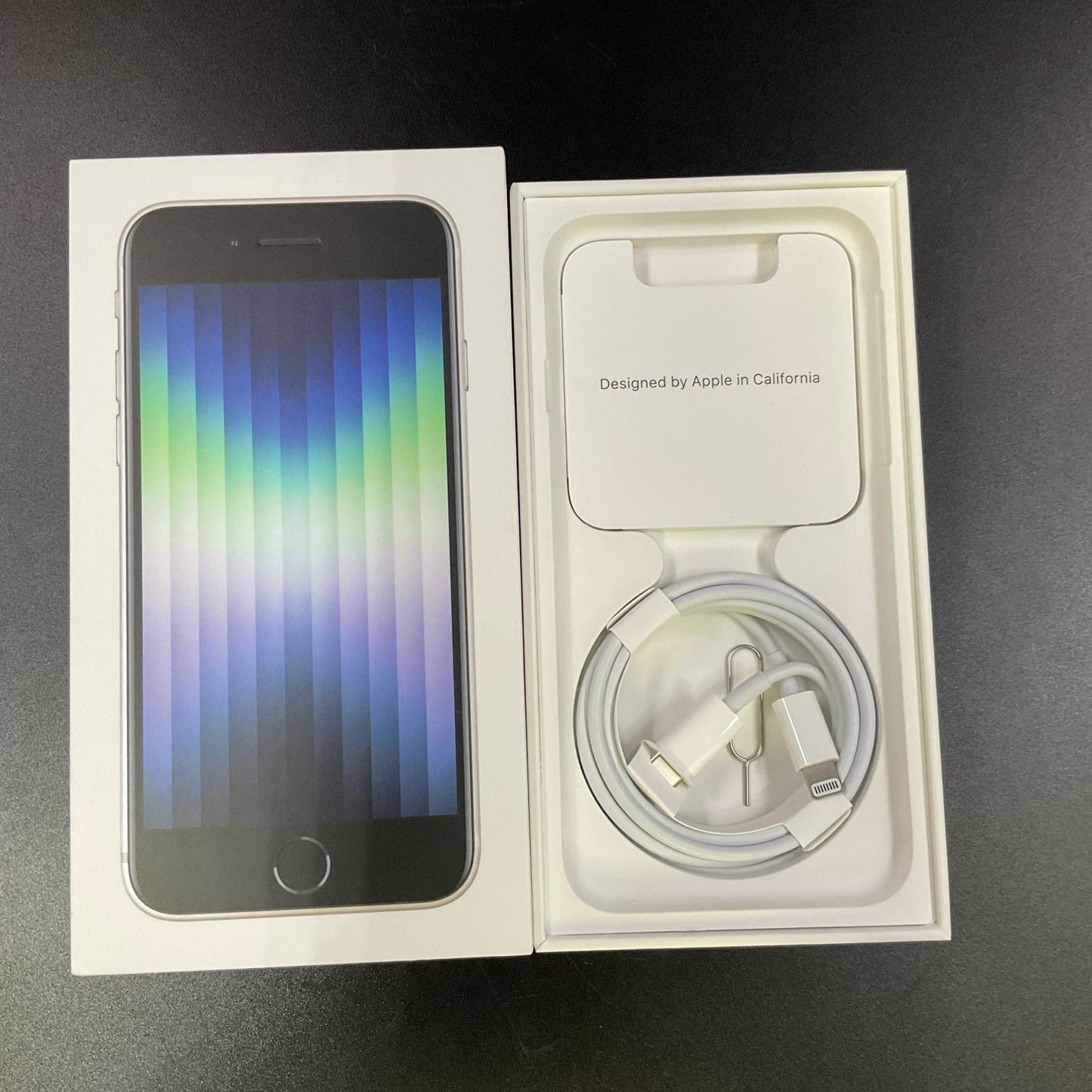 【全額返金保証】【最速発送】Apple iPhone iPhone SE（第3世代） 128GB スターライト Softbank SIMフリー 白ロム 動作確認済 76%