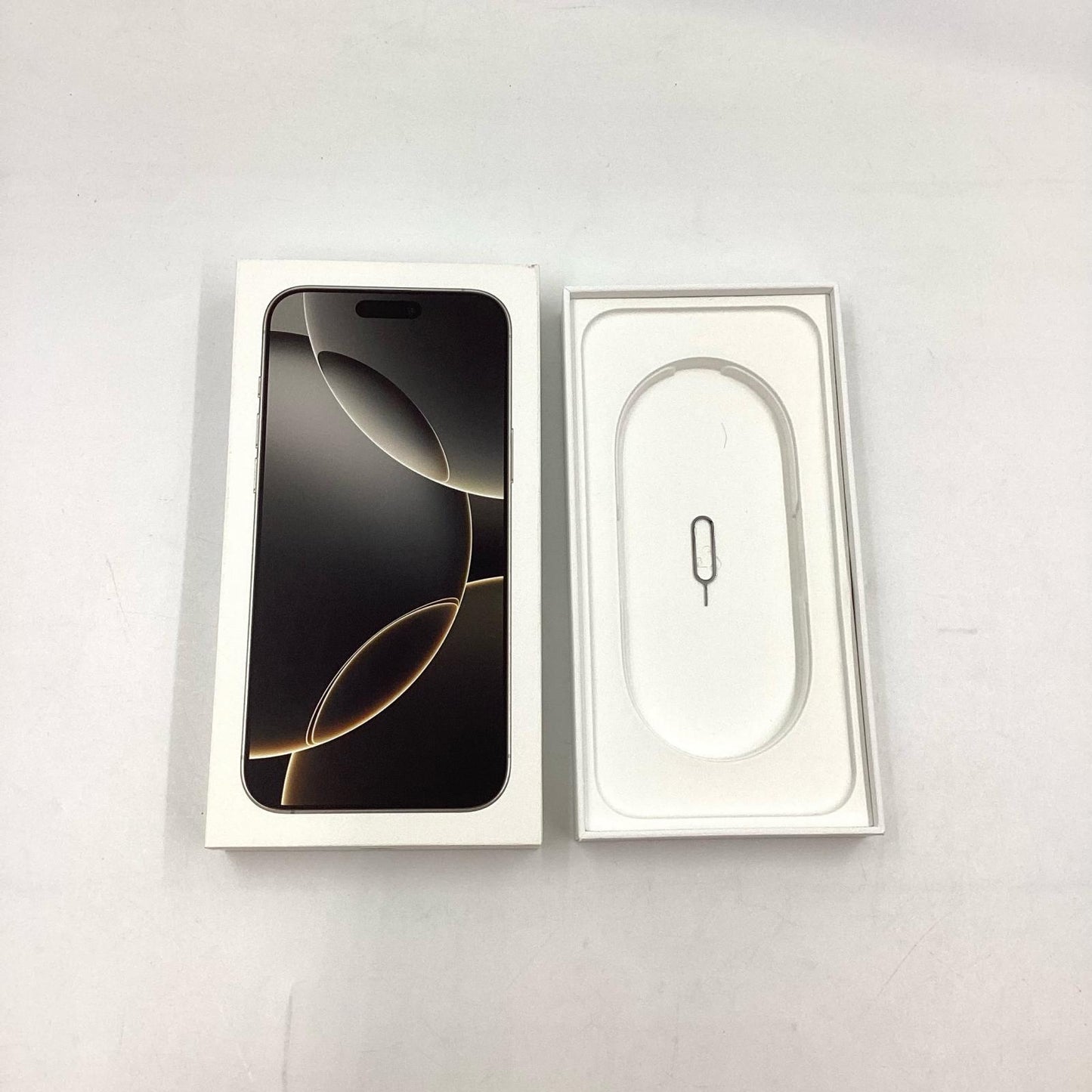 【全額返金保証】【最速発送】Apple iPhone iPhone Pro Max 16 Pro Max 256GB ナチュラルチタニウム au SIMフリー 動作確認済 100%