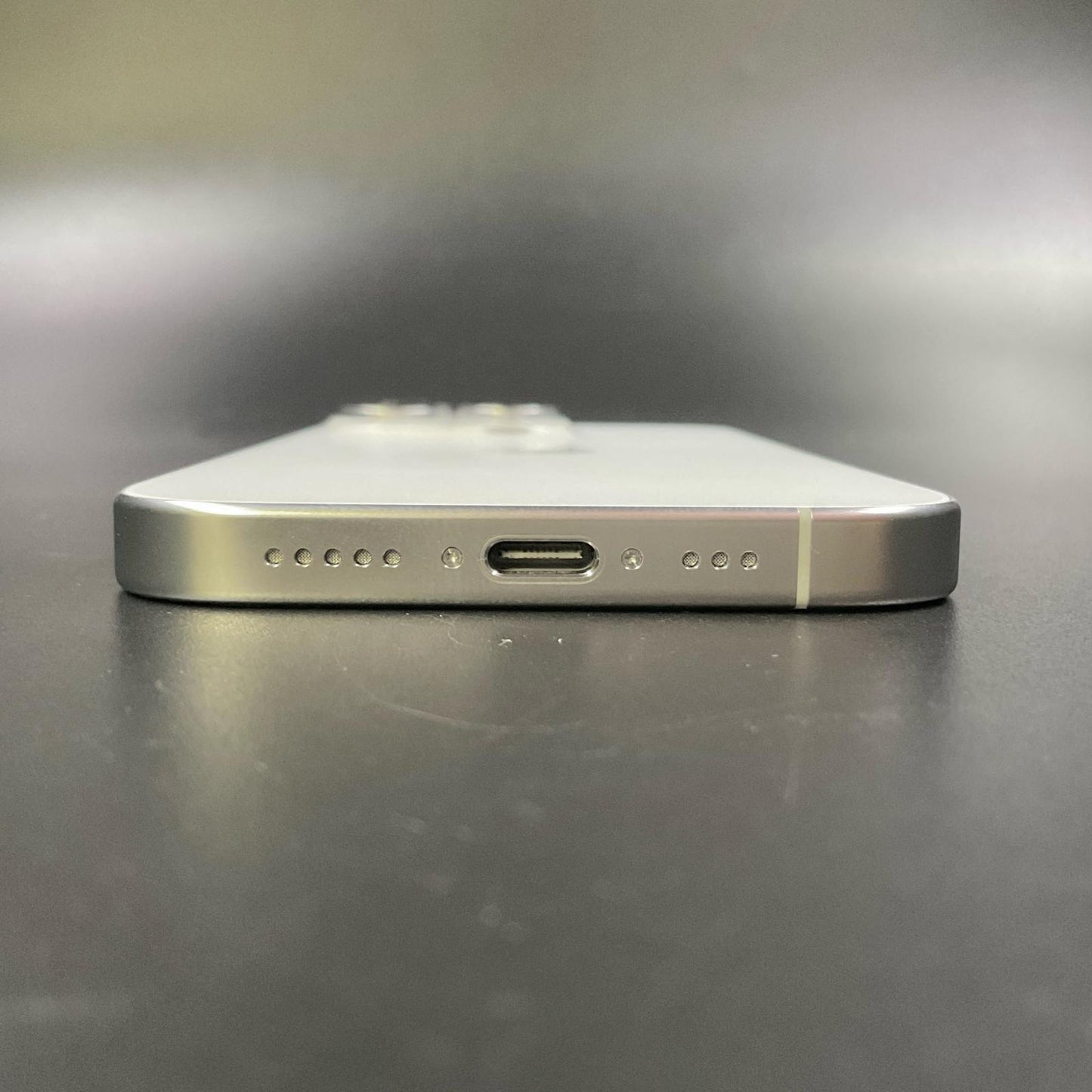 【全額返金保証】【最速発送】Apple iPhone iPhone Pro 16 Pro 256GB ホワイト SIMフリー 白ロム 超美品 動作確認済 94%