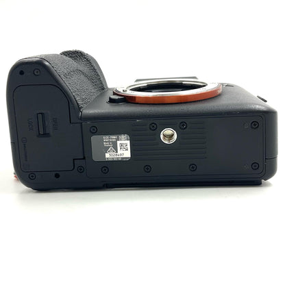 【全額返金保証】【最速発送】Sony デジタル一眼 α7R IV ILCE-7RM4 ボディ ブラック 動作確認済
