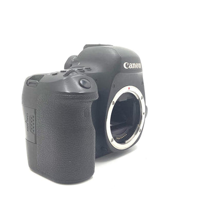 【全額返金保証】【最速発送】Canon デジタル一眼 EOS 6D Mark II ブラック 動作確認済