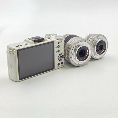 【全額返金保証】【最速発送】PENTAX デジタル一眼 PENTAX Q ダブルレンズキット ホワイト 動作確認済