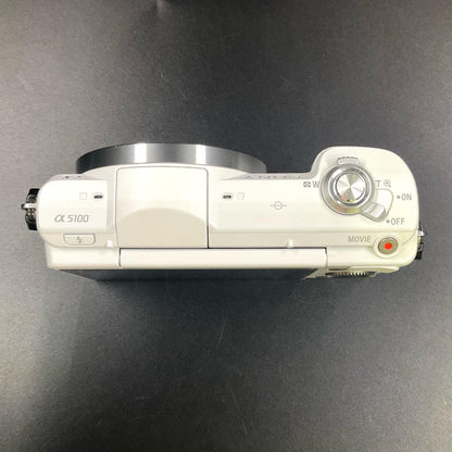 【全額返金保証】【最速発送】Sony デジタル一眼 α5100 ILCE-5100 ボディ ホワイト ホワイト 美品 動作確認済