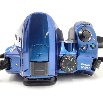 【全額返金保証】【最速発送】PENTAX デジタル一眼 K-30 クリスタルブルー 動作確認済