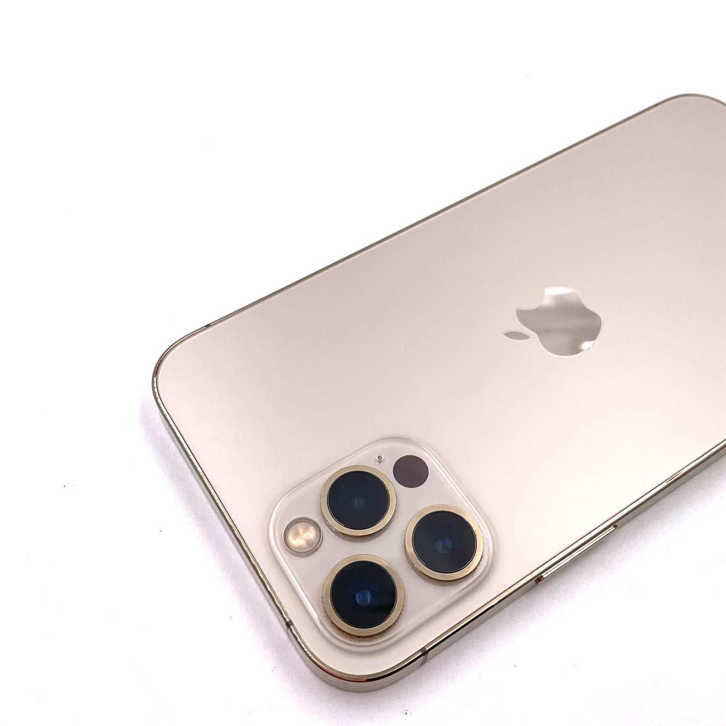 【全額返金保証】【最速発送】Apple iPhone iPhone 12 Pro 128GB ゴールド docomo 白ロム 動作確認済 80%