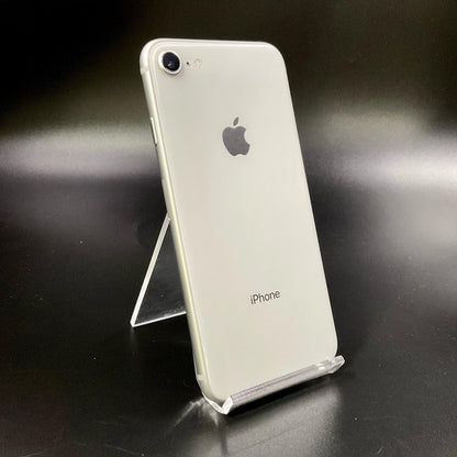 【最速発送】Apple iPhone iPhone 8 64GB シルバー docomo 白ロム【難有】 80%