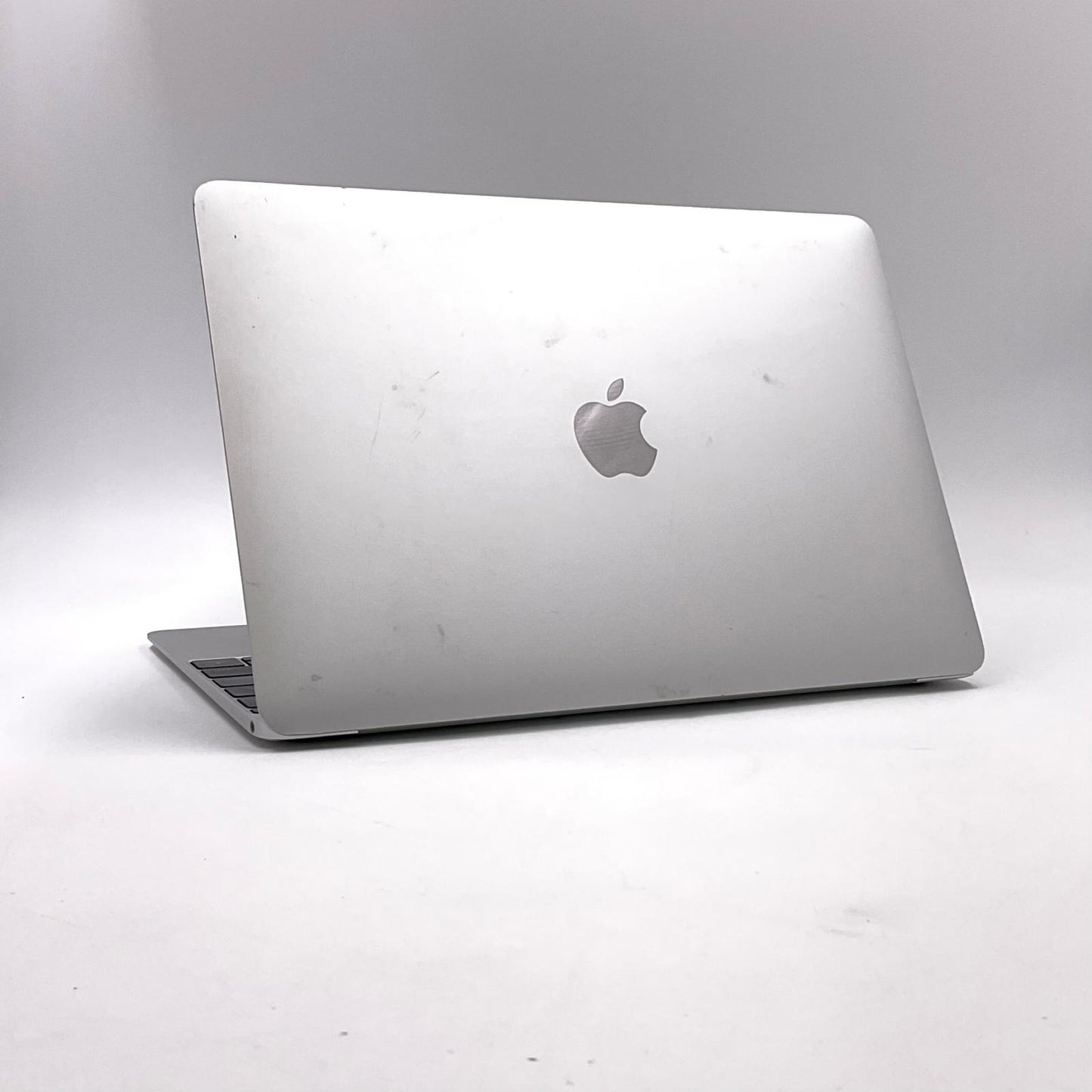 【全額返金保証】【最速発送】Apple MacBook 12インチ 2017 1.2 GHz デュアルコア Intel Core m3 8GB M.2 SSD 256GB シルバー 動作確認済