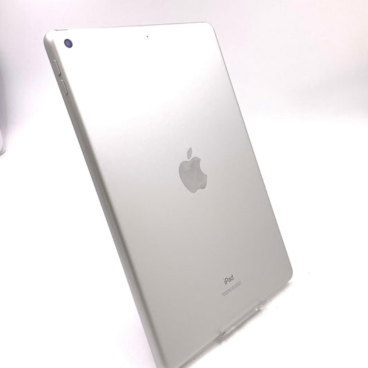 【全額返金保証】【最速発送】Apple iPad iPad 10.2インチ 第9世代 64GB シルバー Wi-Fi 動作確認済