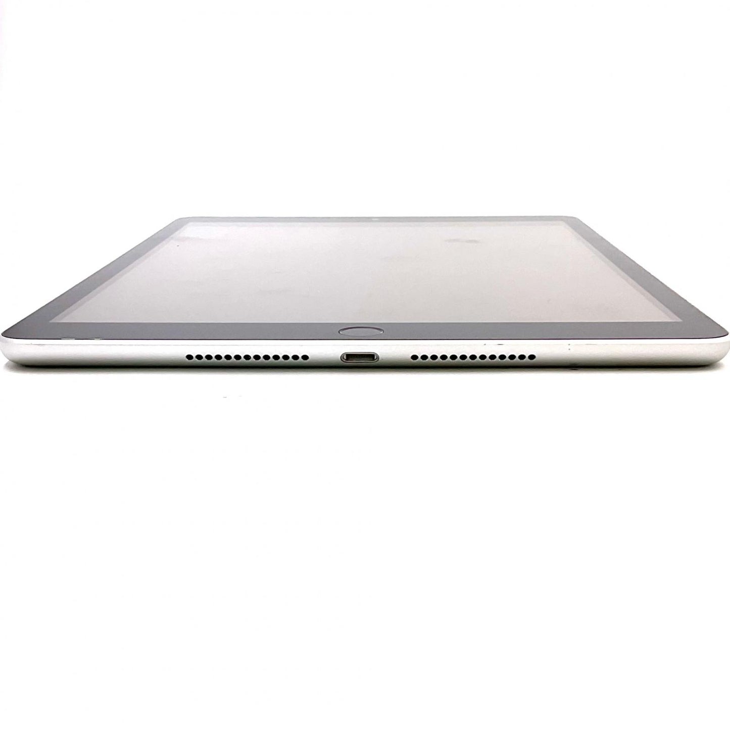 【全額返金保証】【最速発送】Apple iPad iPad 10.2インチ 第9世代 64GB シルバー Wi-Fi 動作確認済