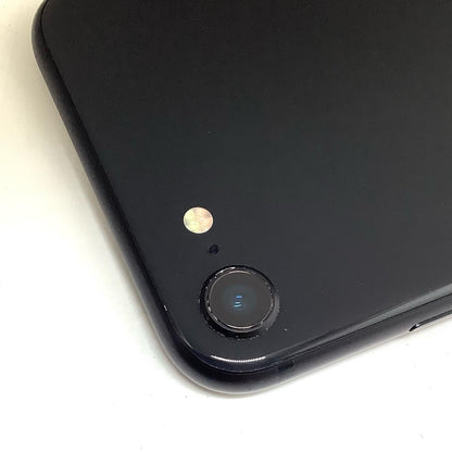 【全額返金保証】【最速発送】Apple iPhone iPhone SE（第2世代） 64GB ブラック docomo 白ロム 動作確認済 85%