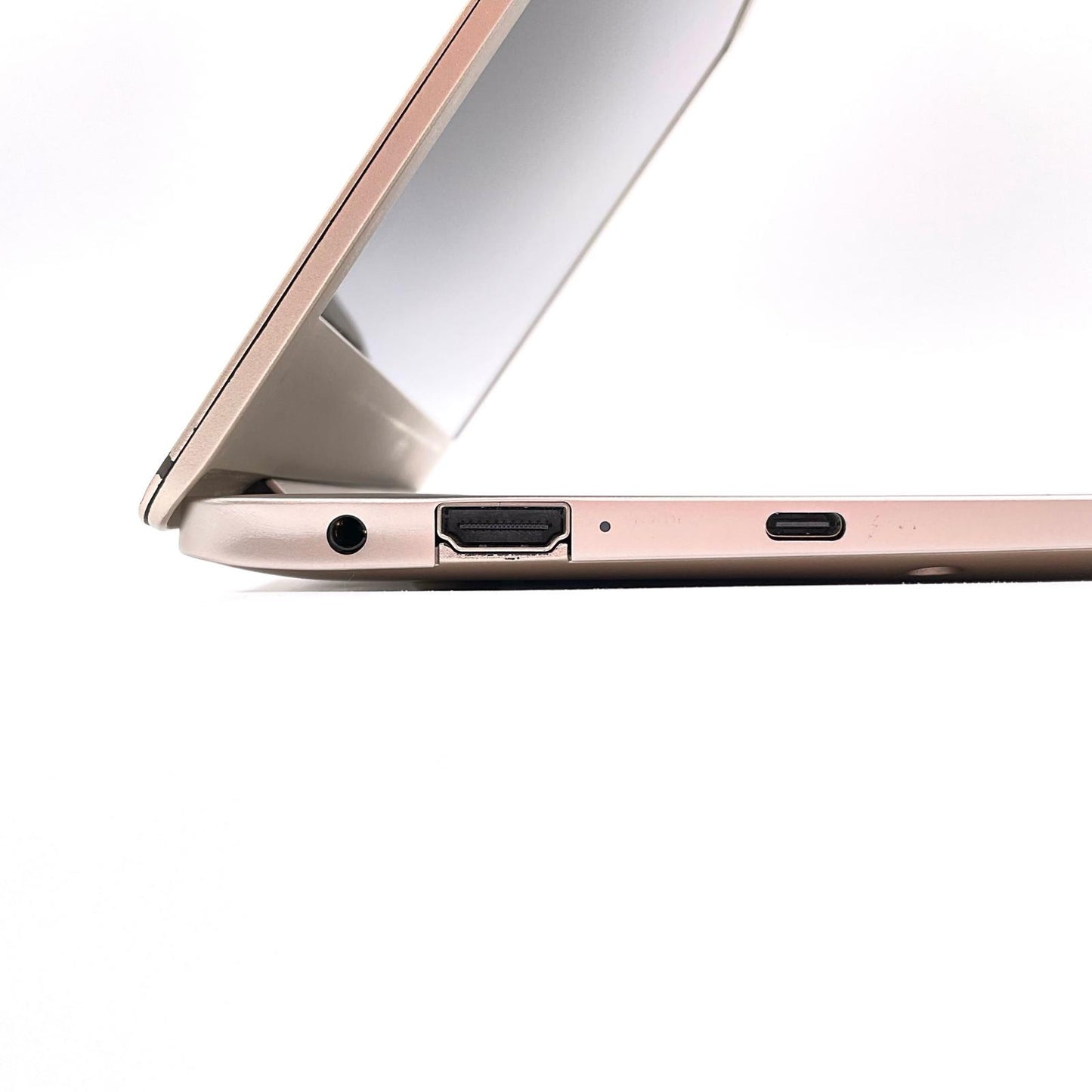 【最速発送】FUJITSU LIFEBOOK CH75/E3 FMVC75E3GG 11th Gen Intel(R) Core(TM) i5-1135G7 @ 2.40GHz 8GB M.2 SSD 256GB 90%【難有】
