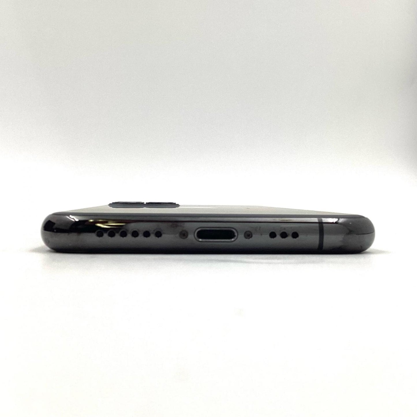 【全額返金保証】【最速発送】Apple iPhone iPhone 11 Pro 256GB スペースグレイ docomo 白ロム 動作確認済 73%