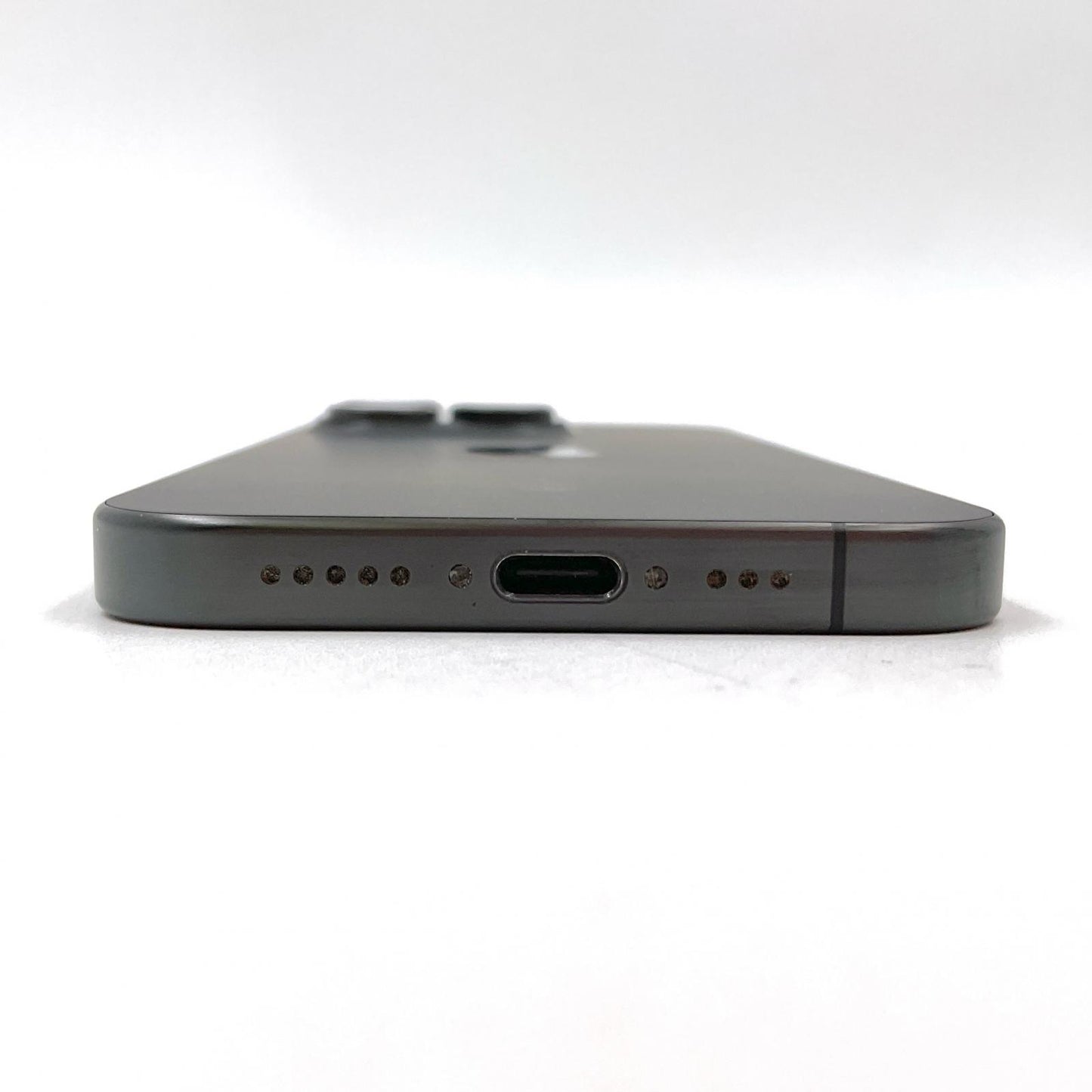 【最速発送】Apple iPhone iPhone 15 Pro 128GB ブラックチタニウム docomo SIMフリー【難有】 100%