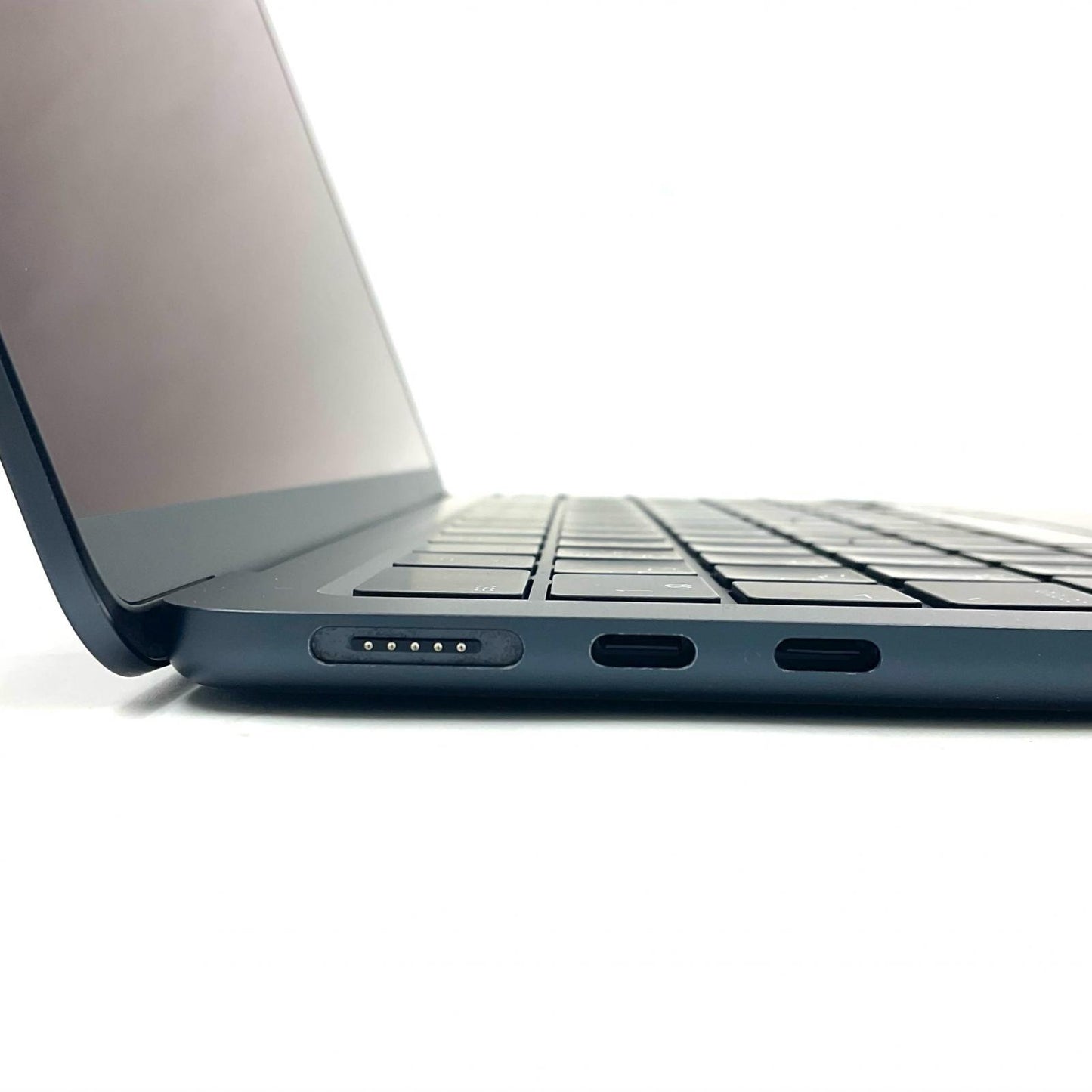 【全額返金保証】【最速発送】Apple MacBook Air 13.6インチ 2022 Apple M2 8GB SSD 256GB ミッドナイト 100% 動作確認済