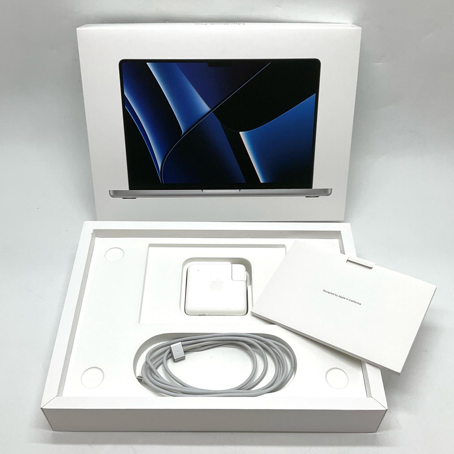 【全額返金保証】【最速発送】Apple MacBook Pro 14インチ 2023 Apple M2 Pro 16GB SSD 512GB シルバー 96% 美品 動作確認済