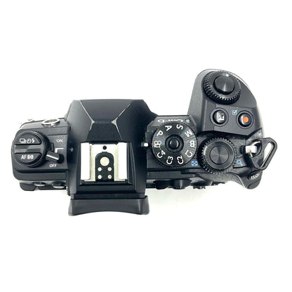 【全額返金保証】【最速発送】OLYMPUS デジタル一眼 OM-D E-M1 Mark III ボディ ブラック 動作確認済