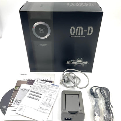【全額返金保証】【最速発送】OLYMPUS デジタル一眼 OM-D E-M10 Mark II EZダブルズームキット [シルバー] 動作確認済