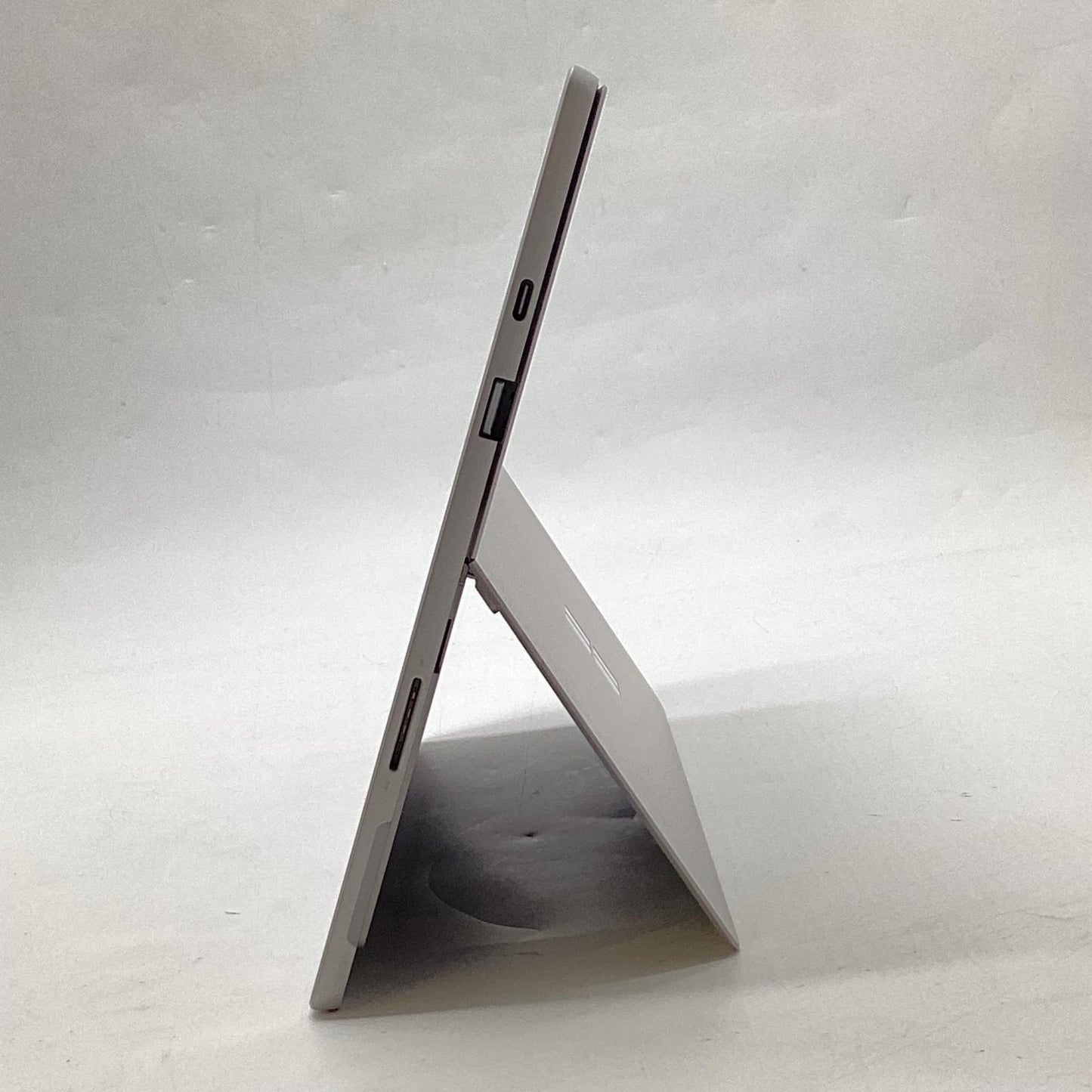 【全額返金保証】【最速発送】Microsoft surface Pro7+ 11th Gen Intel (R)Core(TM)i5-1135G7 8GB SSD 128GB 87.4% 動作確認済